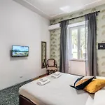 Residenza Nemorense Apartament *